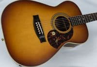 Maton EBG808 Nashville Guitar inc Case
