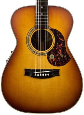 Maton EBG808 Nashville Guitar inc Case