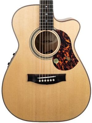 Maton EBG808C MicFix, with Case