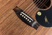 Maton EBW70C Blackwood guitar with Case