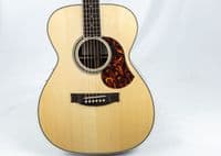 Maton Master Built Classic Guitar with Case