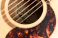 Maton SRS808 Guitar with Ap5 Pro Pickup and Case