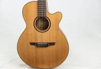 Takamine P3FCN Includes Soft Case