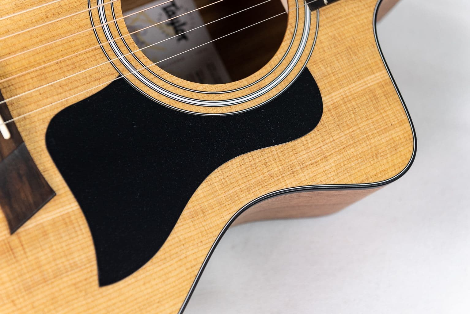 Taylor 114ce Grand Auditorium Electro Acoustic Taylor Exclusive Extras ...