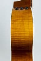 Taylor 217e Plus Special Edition Honeyburst, Inc AeroCase