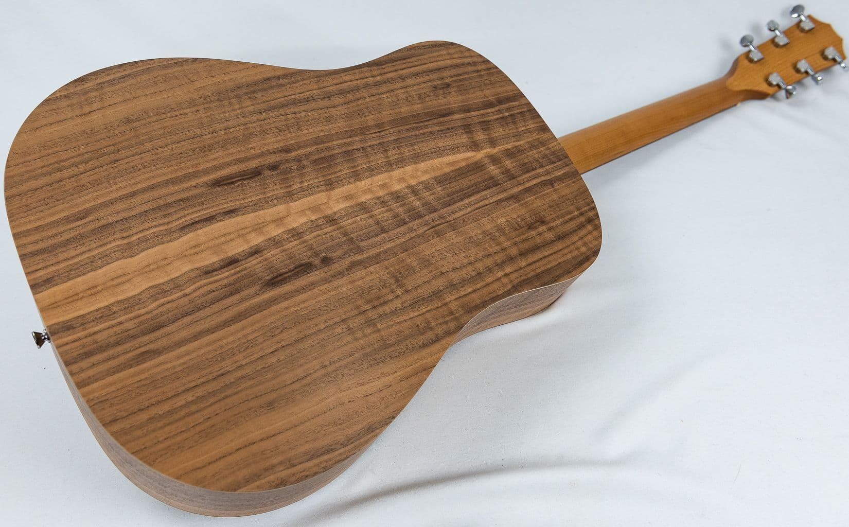 Taylor BBTe Big Baby Taylor Walnut Top