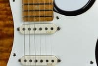 Valley Arts M Series Custom Line Limited Brown Sunburst Quilt Pre Owned