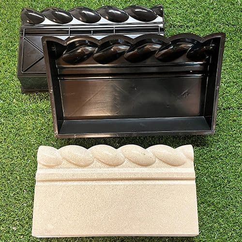 Garden edging concrete mould