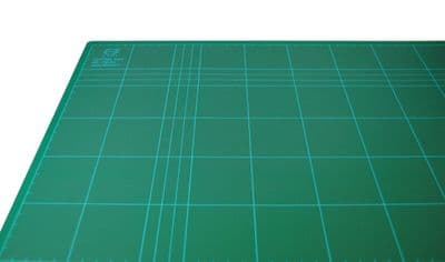 DAFA A4 Self Healing Sealing Cutting Trimming Mat 3mm Thick. Printed Markings and Non Slip. C6014