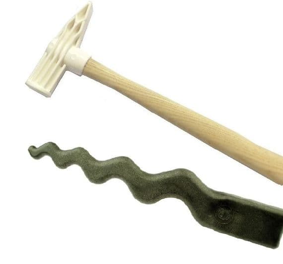 Linic Nylon Wedge Hammer (WHITE) & Curved Anticlastic Sinusoidal Forming Stake. J1422