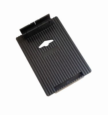 Linic UK Made Bench Hook incorporating a Mitre Box. Ideal for Modelling, Picture Framing, DIY W7087