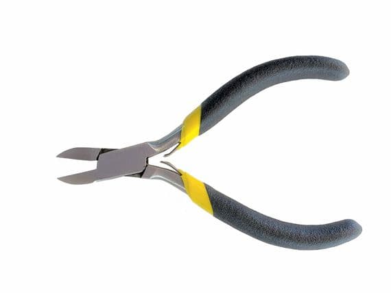 Pliers. Side Cutter Pliers with Double Leaf Spring (Black & Yellow Handles). S7885