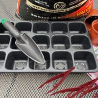 Seedling Starter Kit, 1x Seed Tray, 1x Garden Potting Trowel, 5x Red Plastic Tweezers. X8173