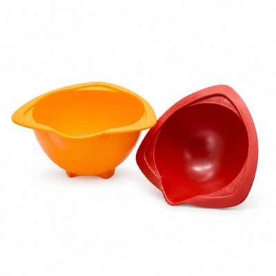 Set of 2 Nesting Plastic Mixing Bowls with Pouring Lip, Small, Red and Orange  S7653