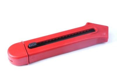 Snap-off Blade Knife, Display Box of 50, 18mm. KN1010