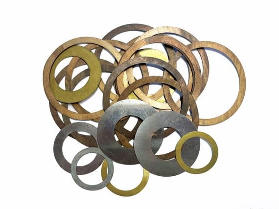 Washers, Bag of 20 Assorted Brass, Steel, Aluminium & Copper,  Various Sizes. X2310