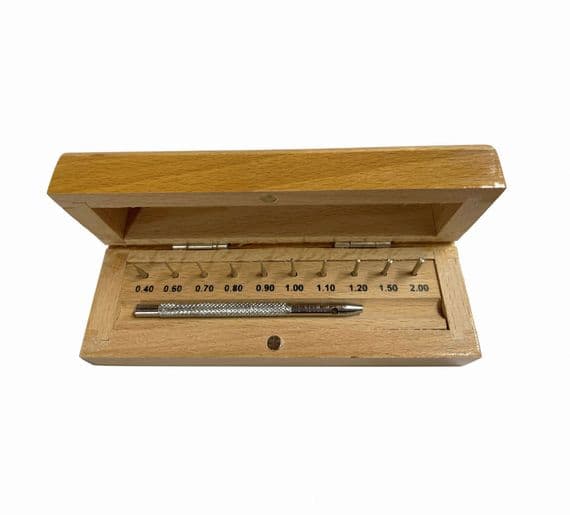 Watch Link Pin Remover Kit for Bracelet Style Watch Straps. J2486