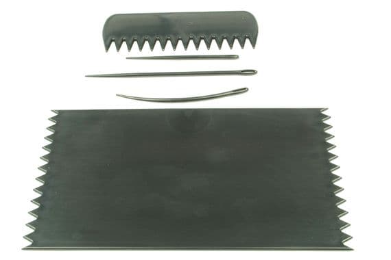 Weaving Loom Board Frame 95 x 160mm with Comb & Needles. BLACK. Instructions Included. S7383