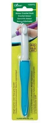 Clover AMOUR Crochet Hook 15mm