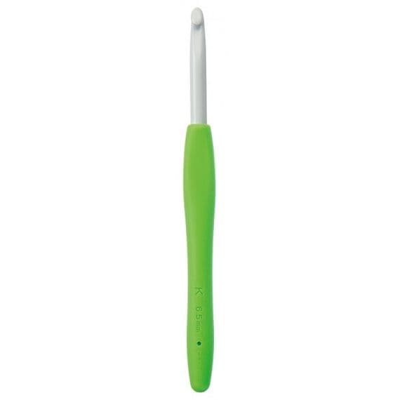 Clover AMOUR Crochet Hook 6.5mm