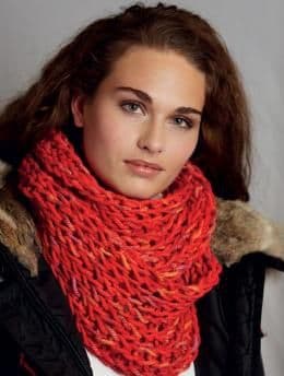 Patons Fab Big Loop Scarf FREE Pattern