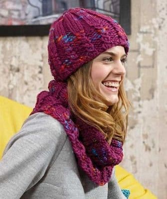 Schachenmayr LOVA Hat and Snood FREE Knitting Pattern