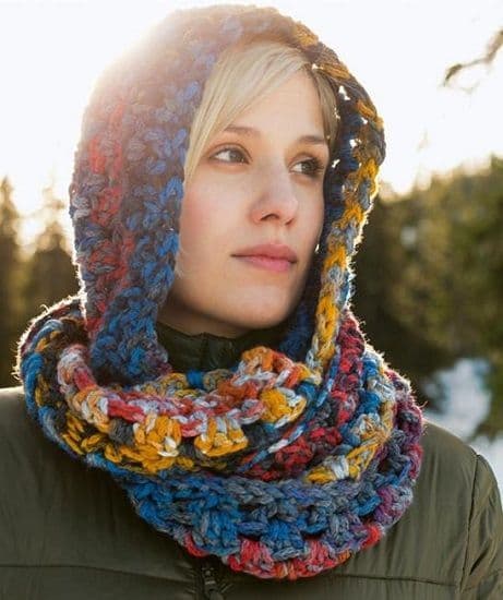 Schachenmayr LOVA Hooded Scarf FREE Crochet Pattern Scoodie