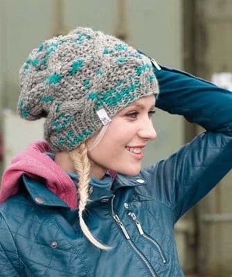Schachenmayr LOVA Traveling Cable Hat FREE Knitting Pattern