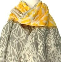 Abstract Print Scarf Women's Yellow and Grey Tassels Trim Oversized Scarf