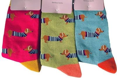 Dachshund Dog Socks Cute Sausage Dogs Pattern 3 Pair Pack in Pink Blue and Green