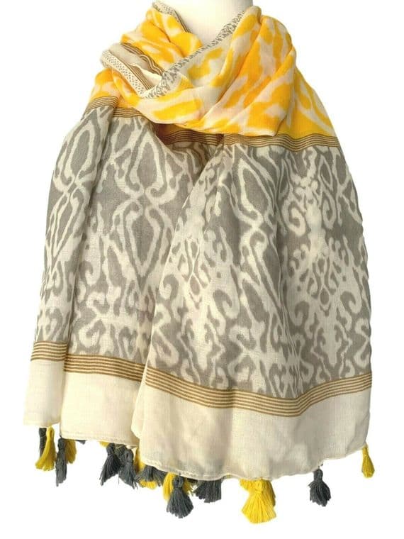 Patterned Scarf Women's Yellow and Grey Tassels Trim Oversized Scarf