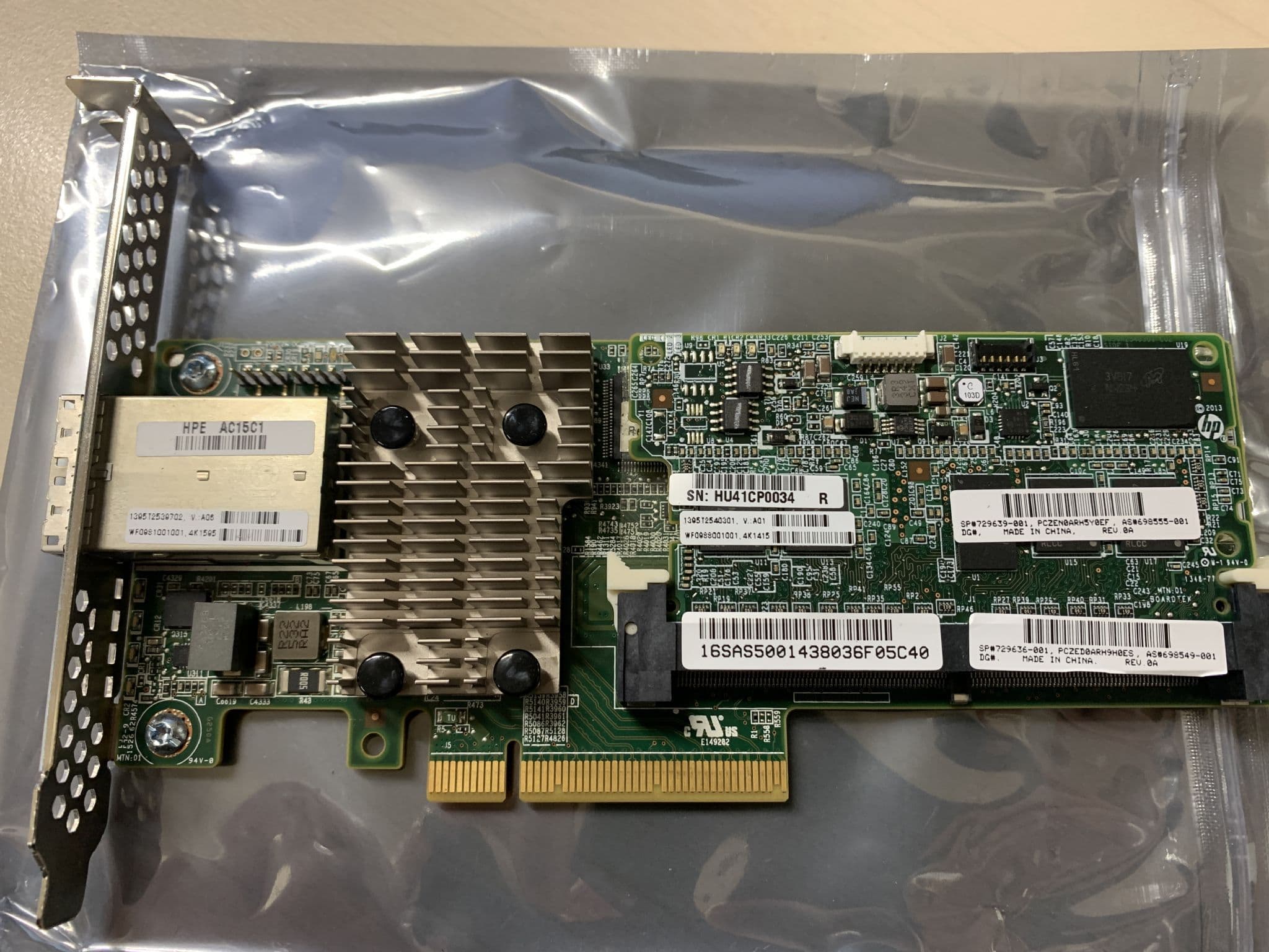 HPE SMART ARRAY P431 12GB SAS CONTROLLER With 2GB Cache P/N 729636-001