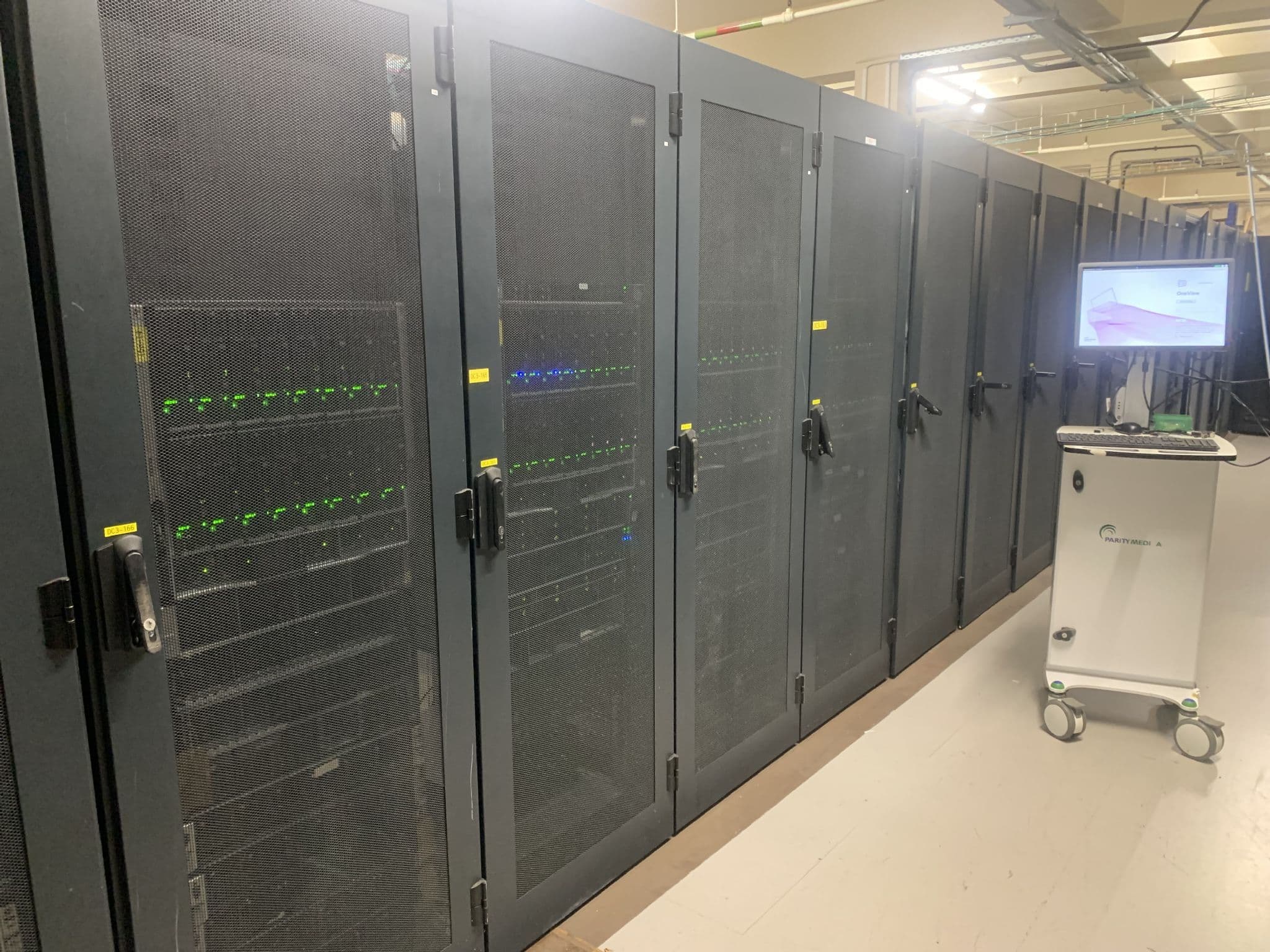 Scalable HPC Render Farm Setup 64x compute Nodes 2560 / 5120 Gold CPU cores