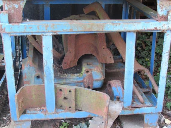 1000 series tombstone various ford  tractor parts