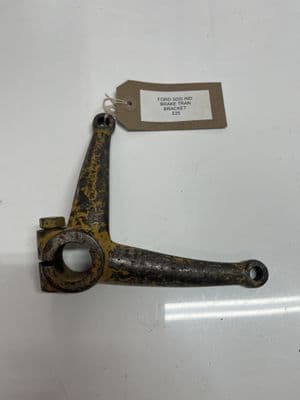 3000 IND BRAKE TRAN BRACKET