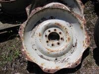 4000 series wheel center