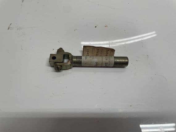 ADJUSTING BOX JOINT CONNECTOR D9NNP980BD