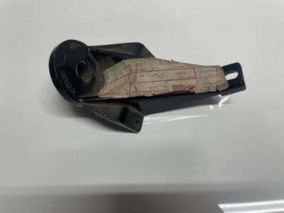 ARM ASSY RH E7NNB410AA 10 SERIES SEAT