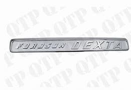 BADGE  FORDSON DEXTA SIDE BADGE (41538)