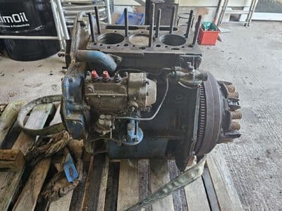 Dexta Engine Complete with head