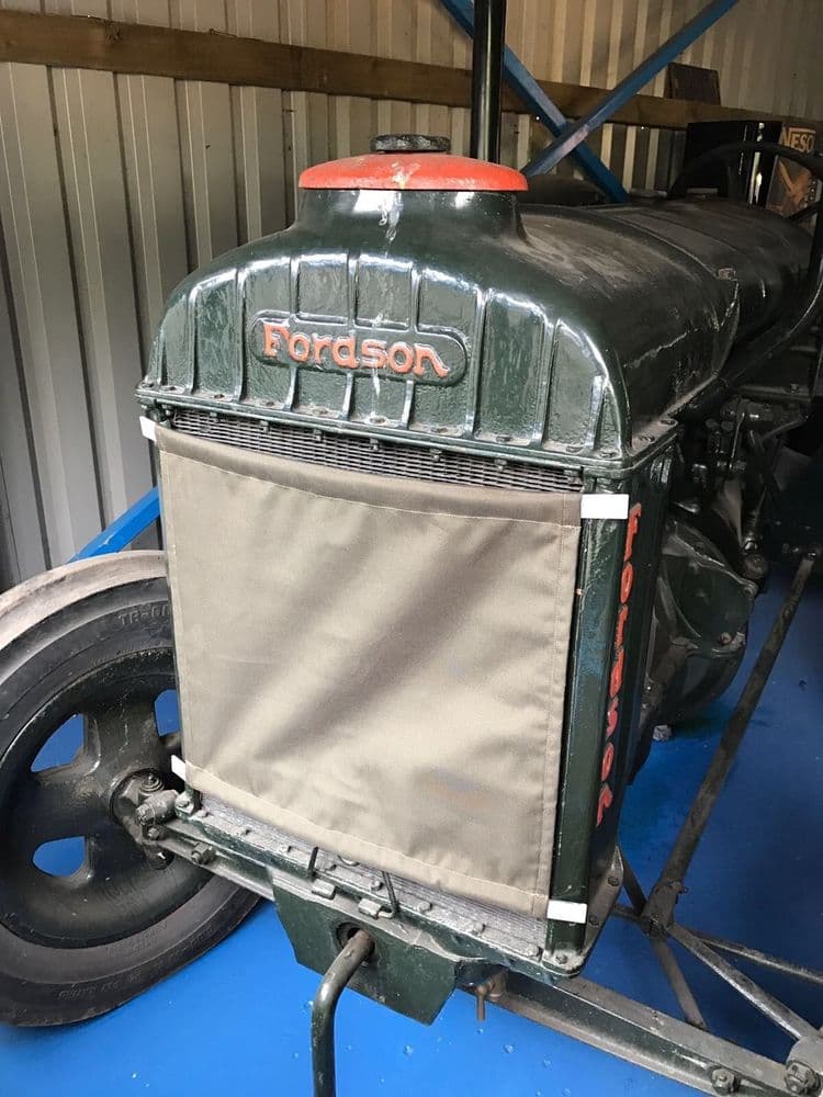 Front Radiator Blind Fordson Radiator Blind CG5