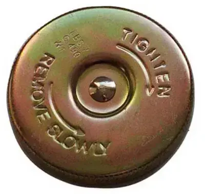 OIL FILLER CAP (AF7C)