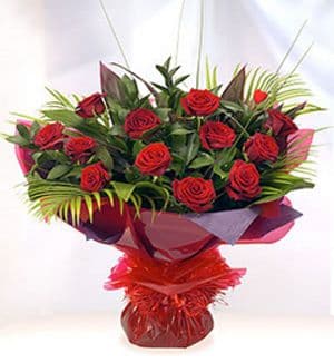 valentines bouquet red roses