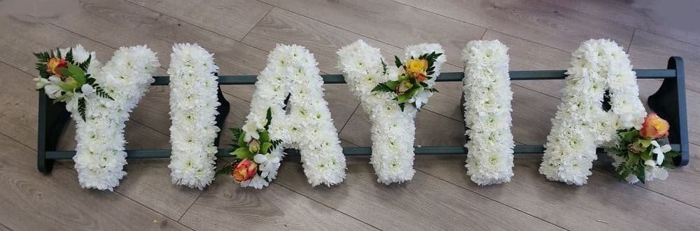 Letters YIAYIA