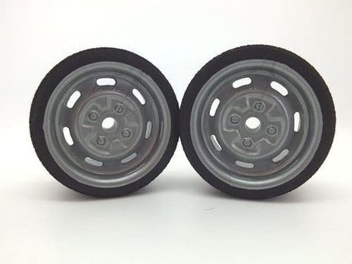 silver Steel Wheels and Pink Medium Tyres