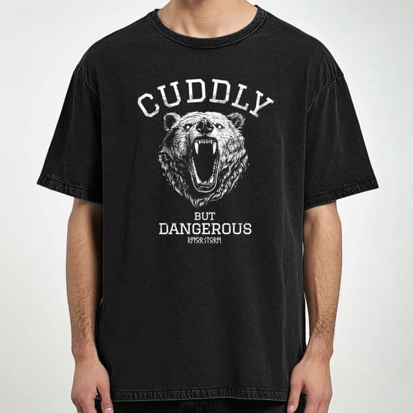 s823 HVY Oversized Tshirt Cuddly but dangerous