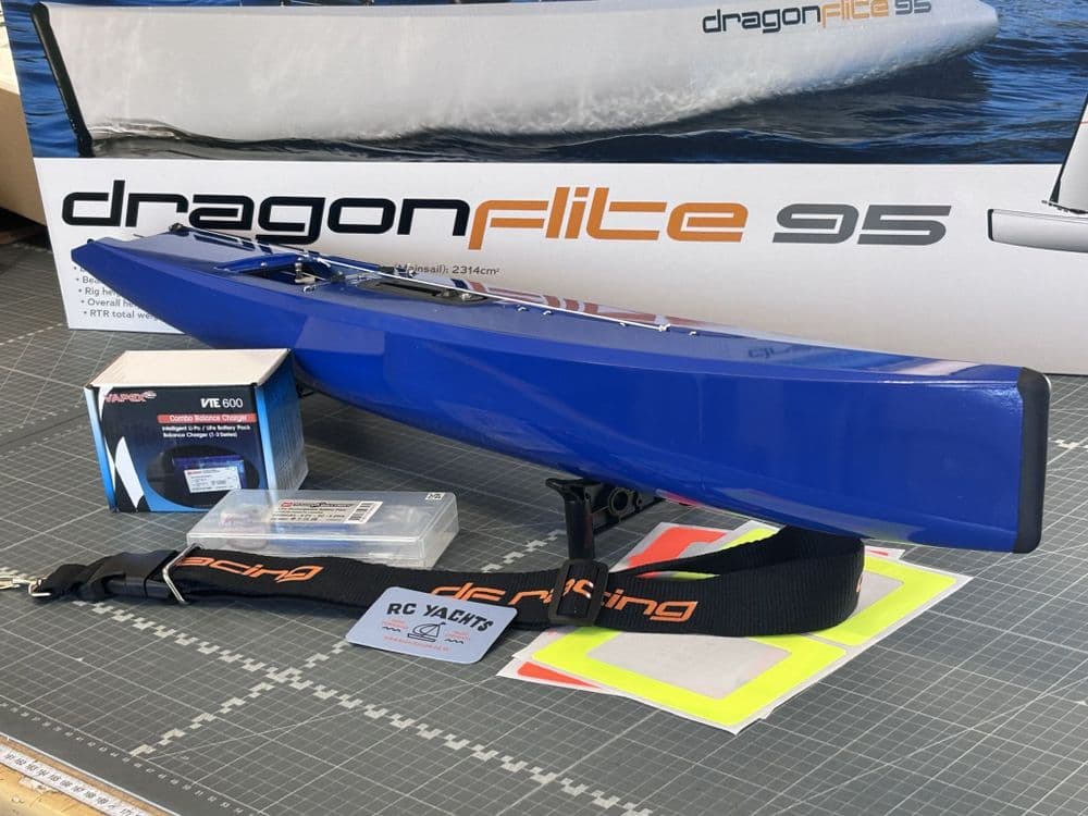 DF95 V3 RTR with Flysky FS-i6 with Dark Blue  hull swap
