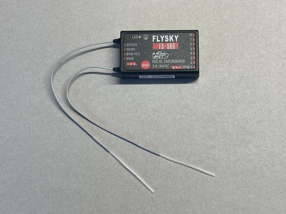 FlySky FS-SR8 Receiver