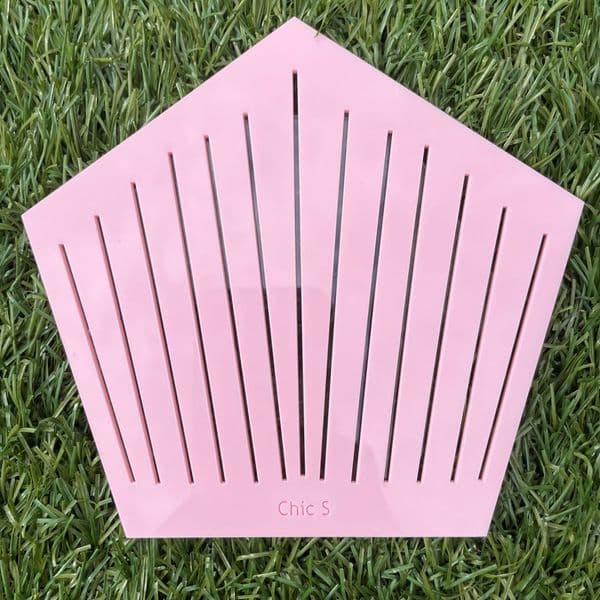 Chic Perfect Palm Spear Template - Select Size
