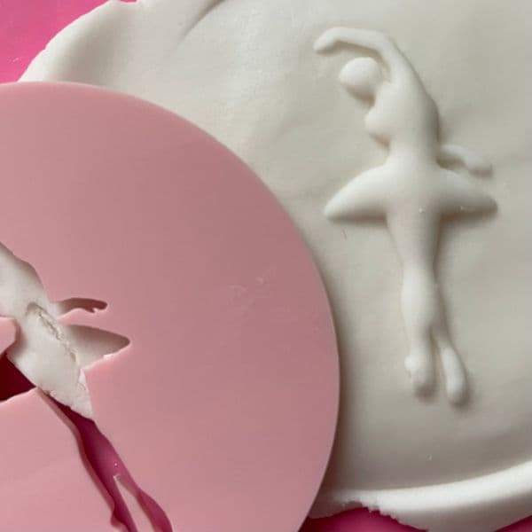 SALE Ballerina 2 Cut circle stamp